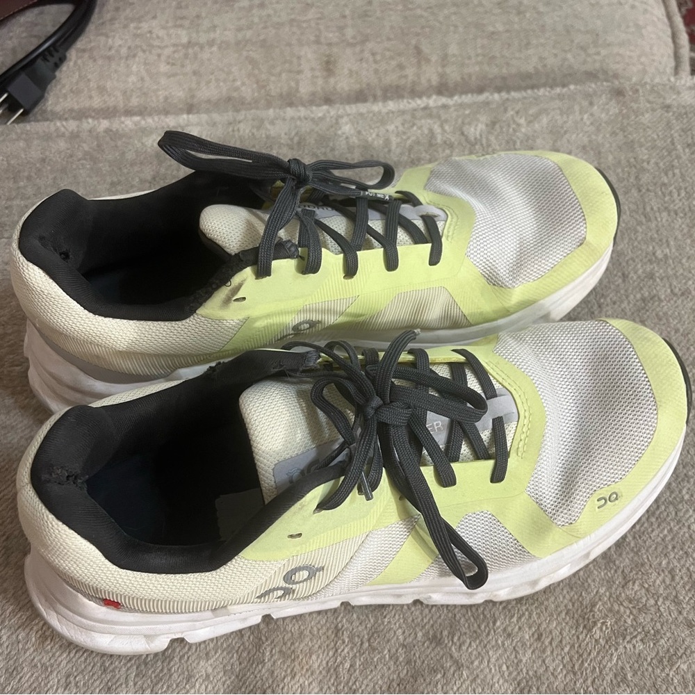 On Running Cream and Black Sneakers Size 42